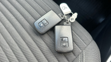 Toyota Yaris 1.5 Hybrid Icon 5dr CVT Hybrid Hatchback